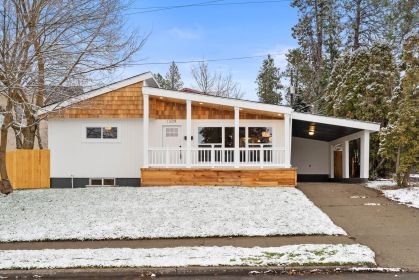 BEAUTIFUL UPDATED 4 BEDROOM GEM, OPEN HOUSE JANUARY 17,18