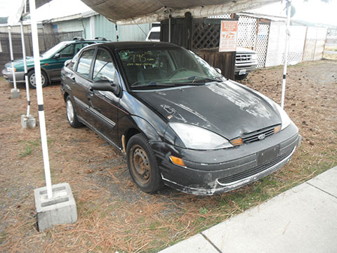 2004 FORD FOCUS 