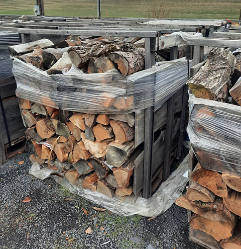 FIREWOOD MIXED CEDAR, FIR & PINE CUT & SPLIT FOR PICKUP