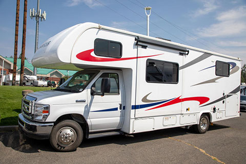 CLASS C RVS ARE PERFECT FOR FAMILY TRIPS