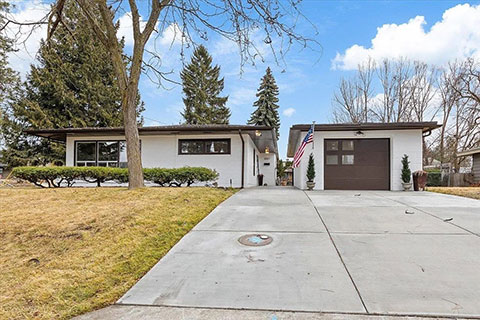 MID-CENTURY CHARM AWAITS! OPEN HOUSE THIS SATURDAY