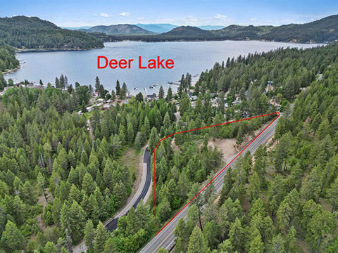 PRIME BUILDING LOT WITHIN WALKING DISTANCE TO DEER LAKE PRIME BUILDING LOT WITHIN WALKING DISTANCE TO DEER LAKE