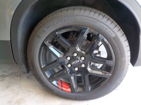 LIKE NEW CHEVY BLAZER TIRES & WHEELS LIKE NEW CHEVY BLAZER TIRES & WHEELS