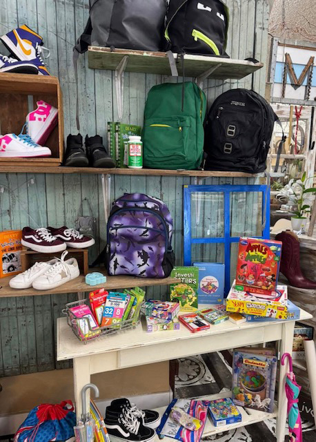 DISCOVERY SHOP CAN HELP YOU GET READY FOR BACK TO SCHOOL! DISCOVERY SHOP CAN HELP YOU GET READY FOR BACK TO SCHOOL!