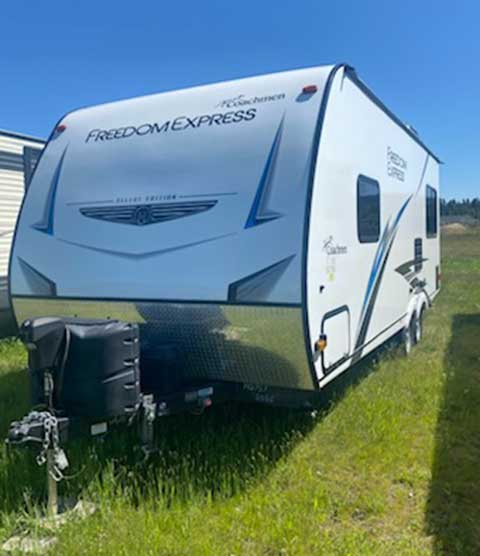 2021 FREEDOM EXPRESS TRAVEL TRAILER 2021 FREEDOM EXPRESS TRAVEL TRAILER