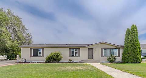 BEAUTIFUL SPOKANE VALLEY HOME UNDER $400,000 BEAUTIFUL SPOKANE VALLEY HOME UNDER $400,000