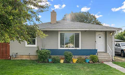 COMFORT, FUNCTIONALITY & GENEROUS LIVING COMFORT, FUNCTIONALITY & GENEROUS LIVING