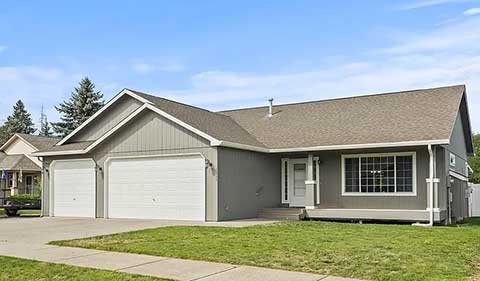 SPOKANE VALLEY HOME WITH OVER 2400 SQ.FT. OF LIVING SPACE SPOKANE VALLEY HOME WITH OVER 2400 SQ.FT. OF LIVING SPACE