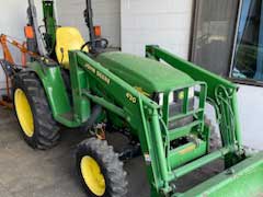 2003 JOHN DEERE TRACTOR 2003 JOHN DEERE TRACTOR