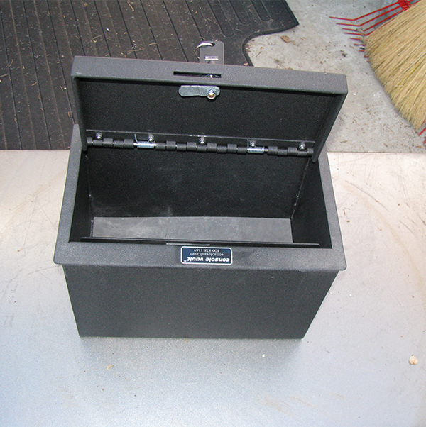 CONSOLE VAULT/ SAFE CONSOLE VAULT/ SAFE