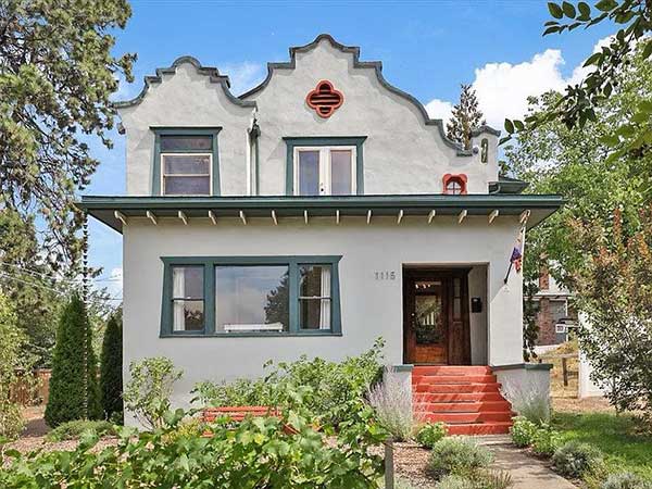 STUNNING SPANISH STYLE HISTORIC HOME LOCATED IN DESIRABLE SOUTH HILL STUNNING SPANISH STYLE HISTORIC HOME LOCATED IN DESIRABLE SOUTH HILL