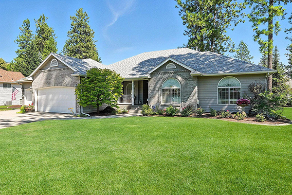 SPOKANE-EAST BLUFF ESTATES 5 BEDROOM, 3 BATH RANCHER SPOKANE-EAST BLUFF ESTATES 5 BEDROOM, 3 BATH RANCHER