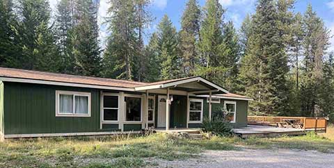 CHARMING HOME NESTLED ON 26.3 SERENE ACRES CHARMING HOME NESTLED ON 26.3 SERENE ACRES