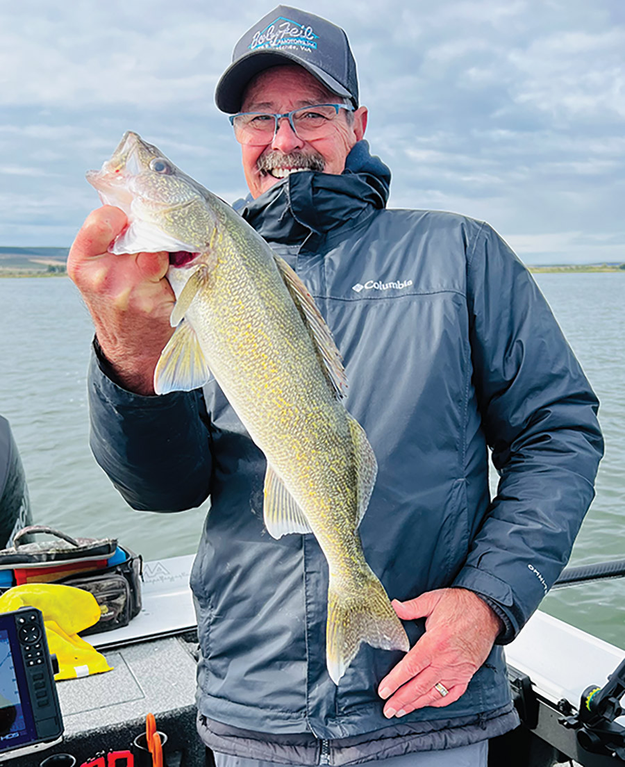 one of the walleye we caught on Potholes.